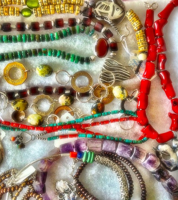 Quelle croisière propose des ateliers de fabrication de bijoux en or en Indonésie?